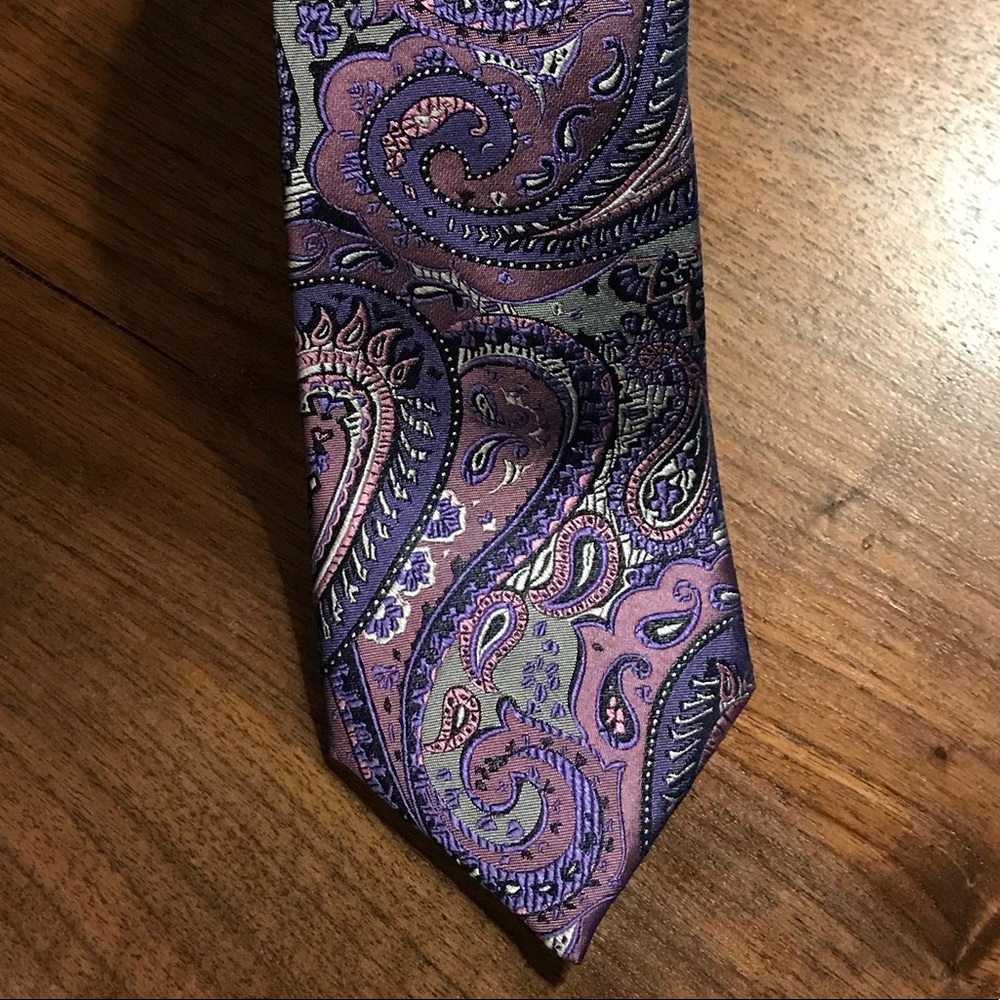 XMI Platinum PAISLEY Tie